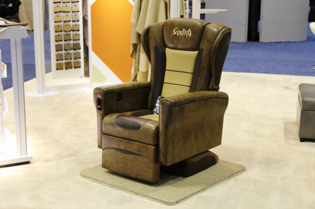 Townsend Leather NBAA Booth 2014 (48) - Copy